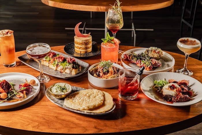 The Moon's Daughters Review: San Antonio’s Enchanting Cocktail Bar Worth the Hype