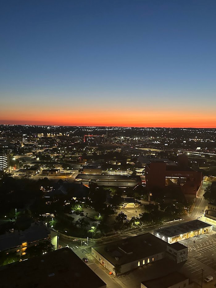 The Moon's Daughters Review: San Antonio’s Enchanting Cocktail Bar Worth the Hype