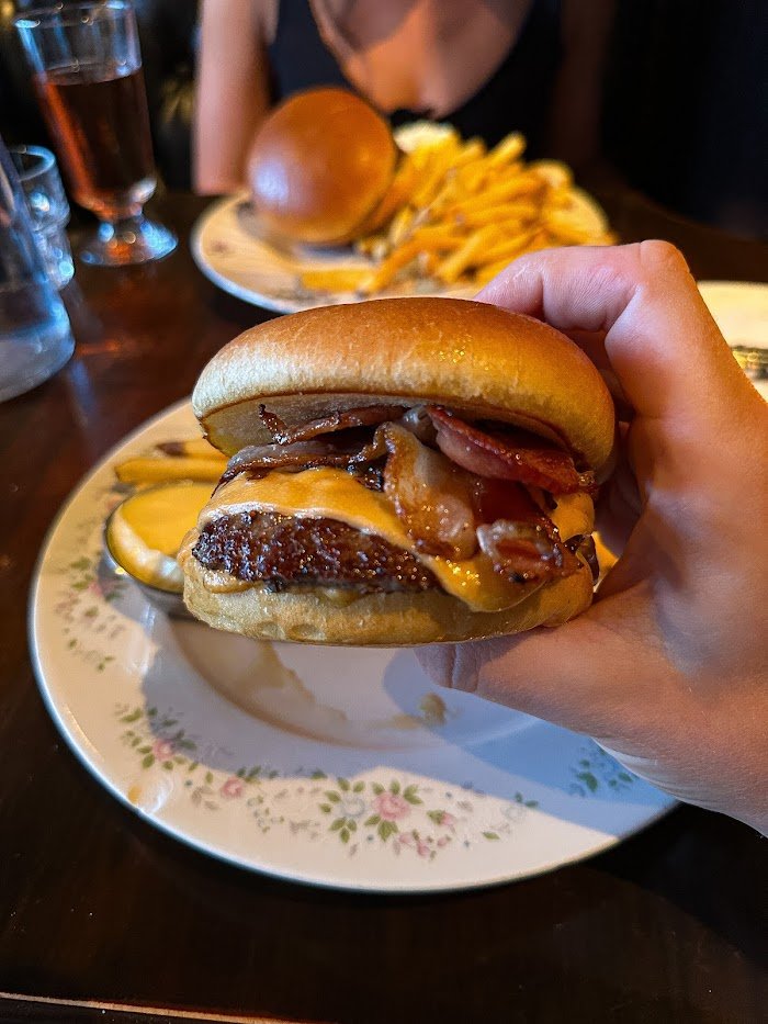 Scofflaw Review: Chicago's Bold Cocktail Bar Experience