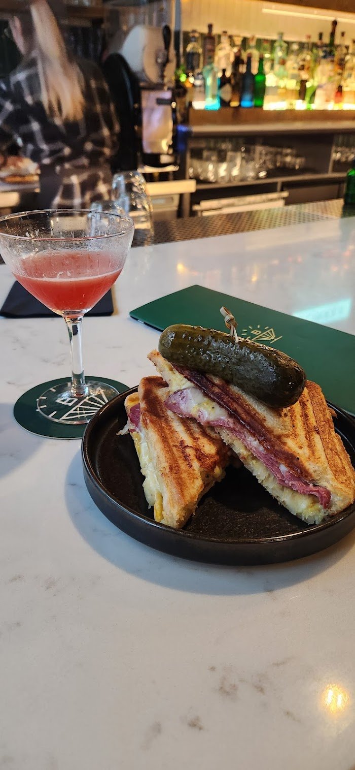 Blinker Bar Review: Why This New York Cocktail Bar Is a Must-Visit