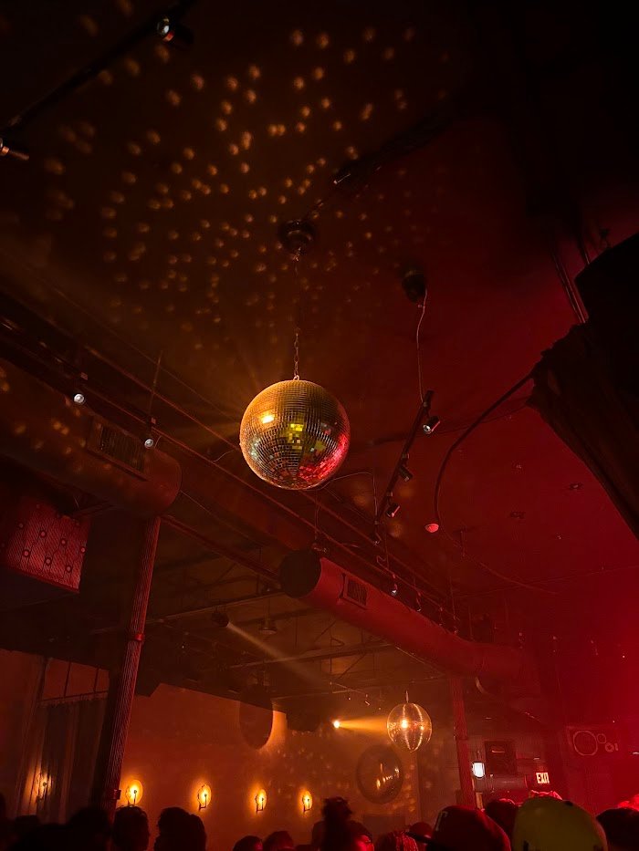 Review: LadyLove Lounge & Sound — Dallas Cocktail Bar That Dazzles Review: LadyLove Lounge & Sound — Dallas Cocktail Bar That Dazzles