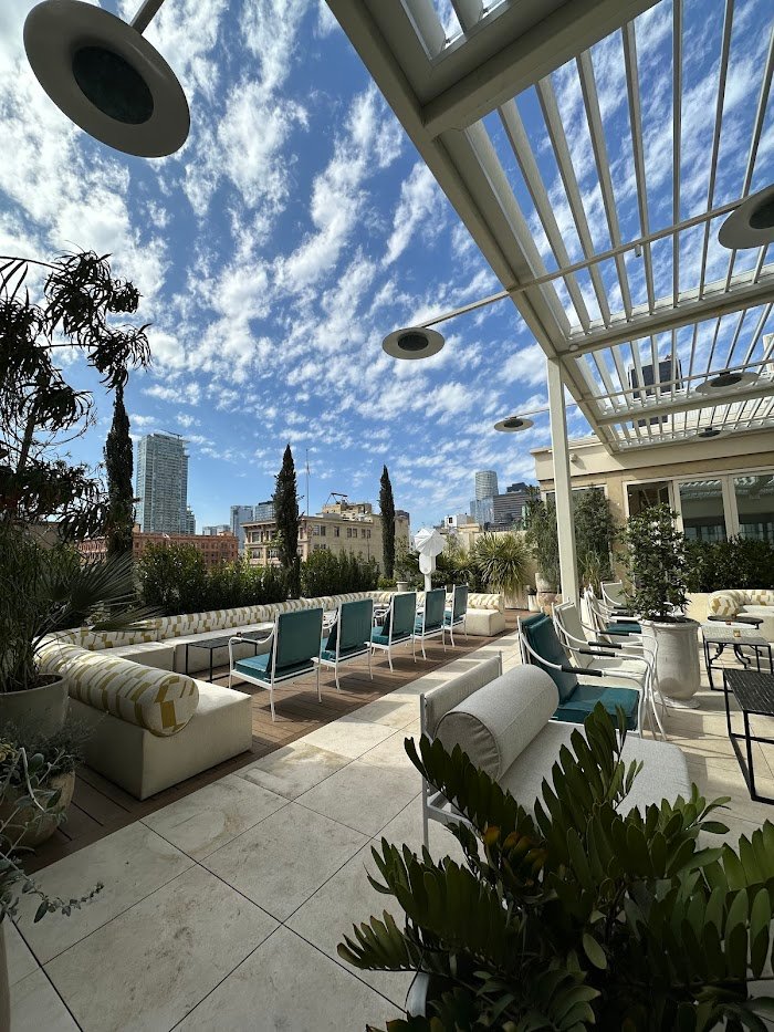 Florentín Rooftop Bar Review: LA’s Sky-High Cocktail Experience Florentín Rooftop Bar Review: LA’s Sky-High Cocktail Experience