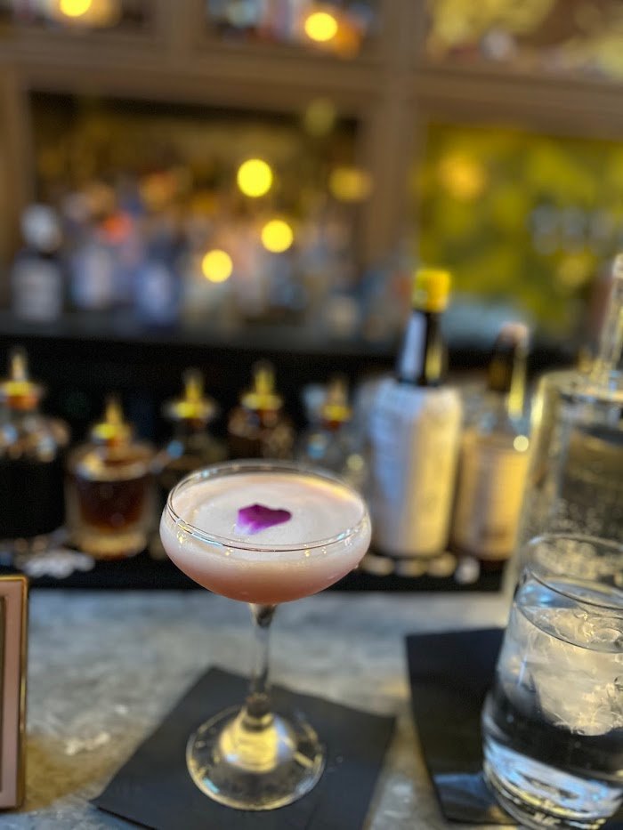 Arbella Chicago Cocktail Bar Review: Craft Cocktails & Cozy Vibes Arbella Chicago Cocktail Bar Review: Craft Cocktails & Cozy Vibes