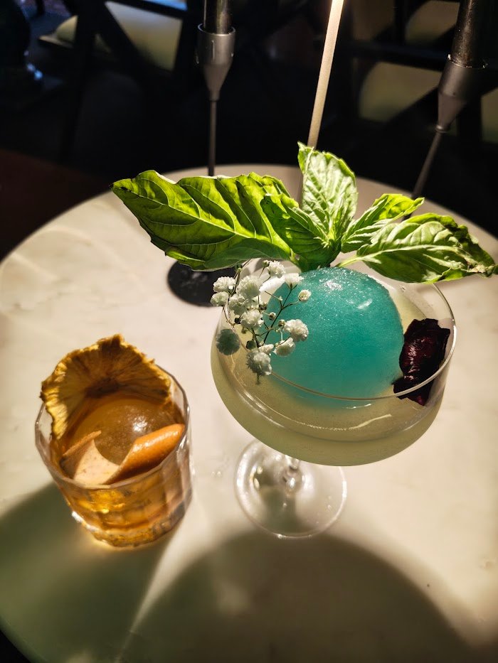 Clarkwood Review: Houston's Cozy Cocktail Bar Worth Visiting