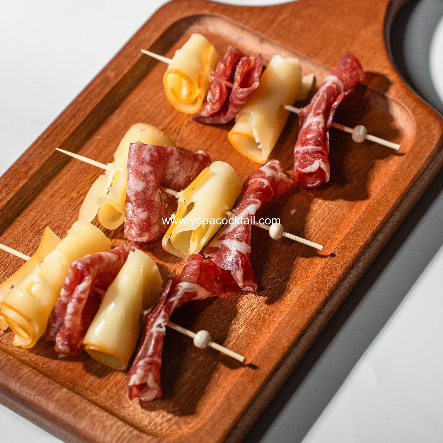 wholesale 100-Pack 4.7-inch Bamboo Cocktail Picks Skewers with Ball Tips for Appetizers Fruit Sandwiches BBQ Charcuterie Boards supplier