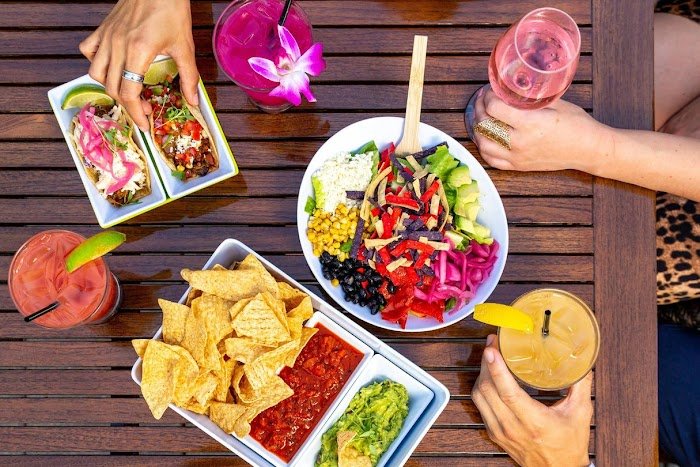 Edge Rooftop Review: Austin's Best Cocktail & Skyline Spot Edge Rooftop Review: Austin's Best Cocktail & Skyline Spot