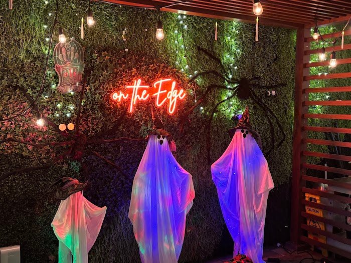 Edge Rooftop Review: Austin's Best Cocktail & Skyline Spot Edge Rooftop Review: Austin's Best Cocktail & Skyline Spot