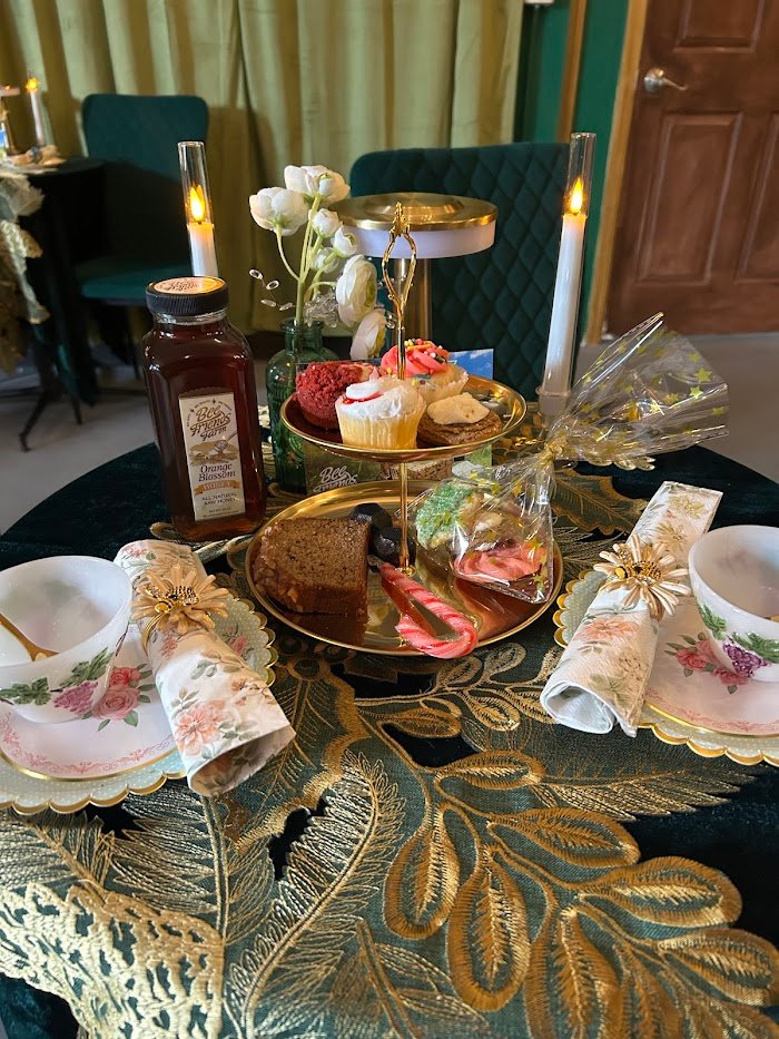 Emerald Vine Room Review: Jacksonville’s Hidden Cocktail Gem Emerald Vine Room Review: Jacksonville’s Hidden Cocktail Gem