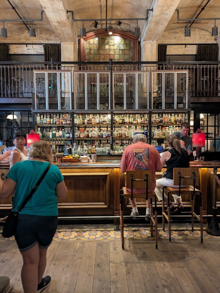 Sternewirth Review: San Antonio’s Best-Kept Cocktail Bar Gem