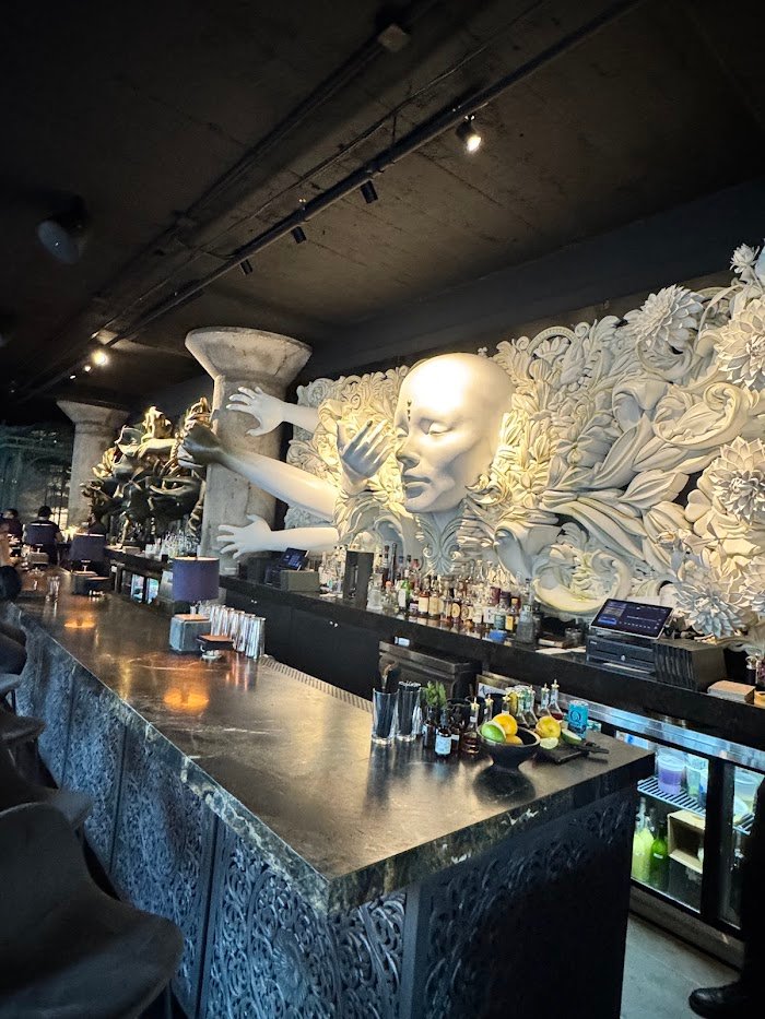 Dearly Beloved Chicago Cocktail Bar Review: A Spirited Night of Classic Cocktails & Cozy Vibes