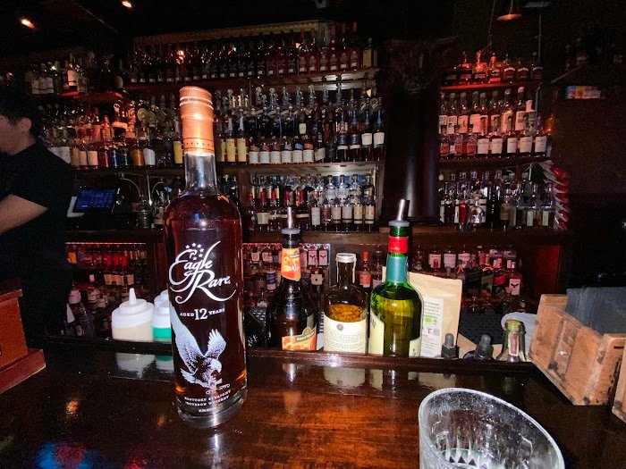 Diller Room Review: Seattle Cocktail Bar That Delivers