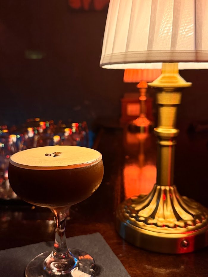 Diller Room Review: Seattle Cocktail Bar That Delivers