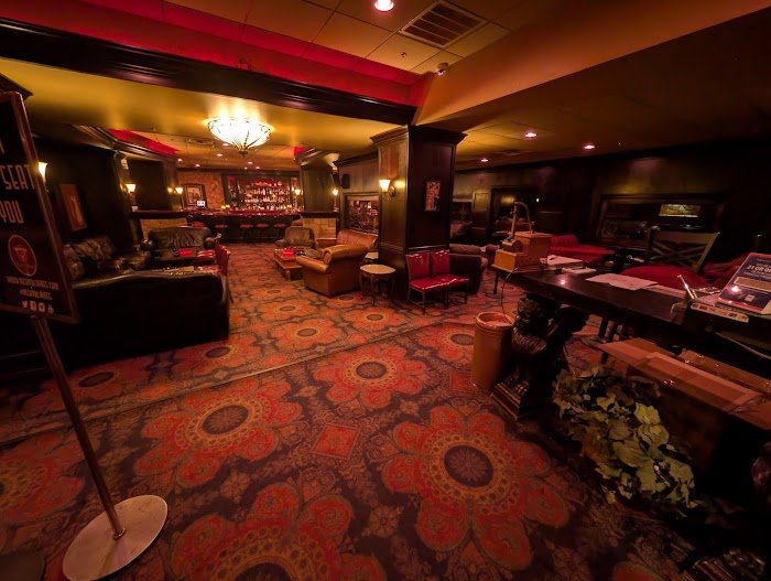 Nicky Blaine's Cocktail Lounge Review — Indianapolis' Best Cozy Cocktail Bar