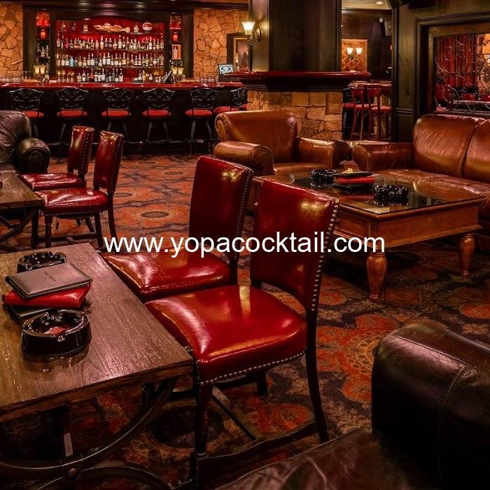 Nicky Blaine's Cocktail Lounge Review — Indianapolis' Best Cozy Cocktail Bar