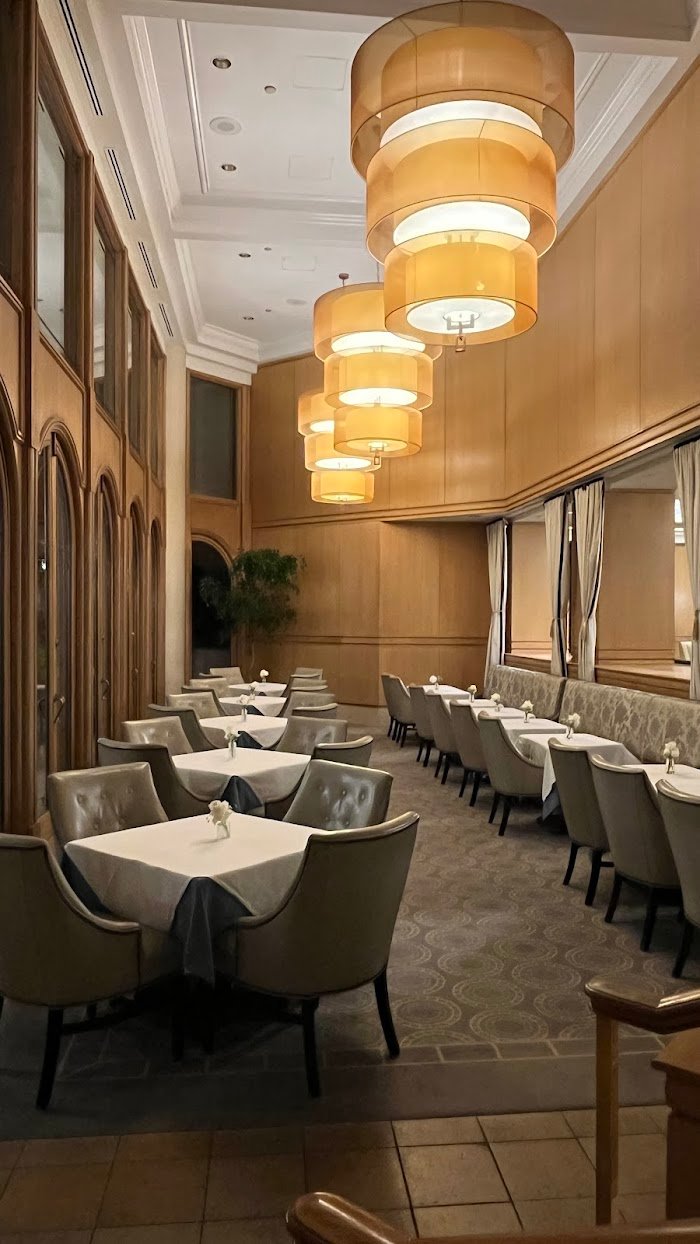 Library Bar Review — Philadelphia's Cozy Cocktail Sanctuary