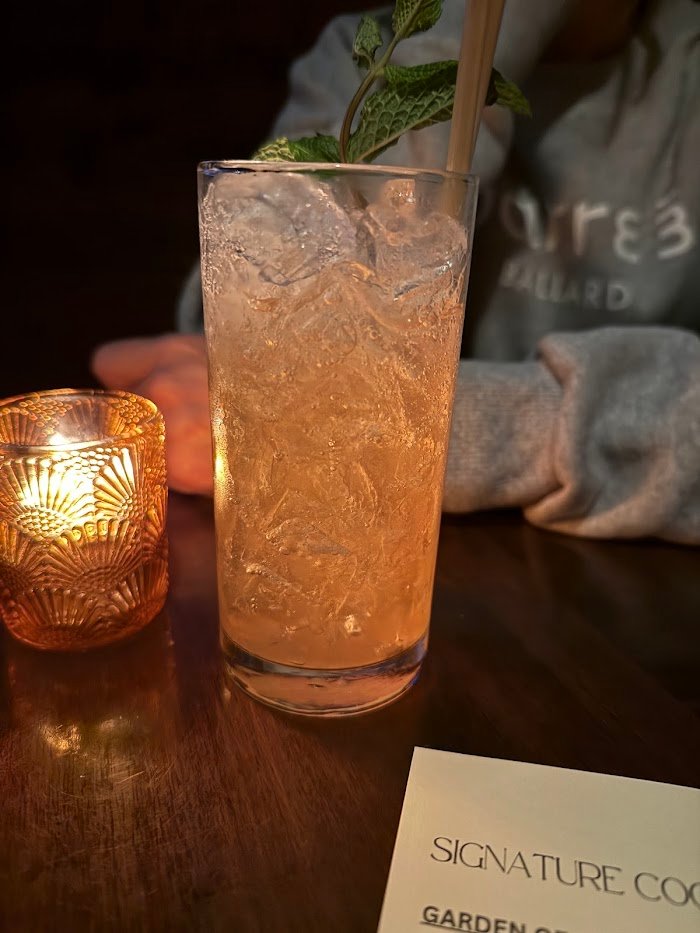 Bathtub Gin & Co. Review: Seattle's Hidden Cocktail Gem