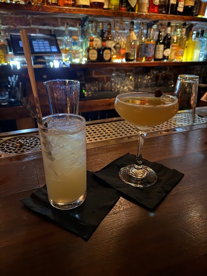 Bathtub Gin & Co. Review: Seattle's Hidden Cocktail Gem