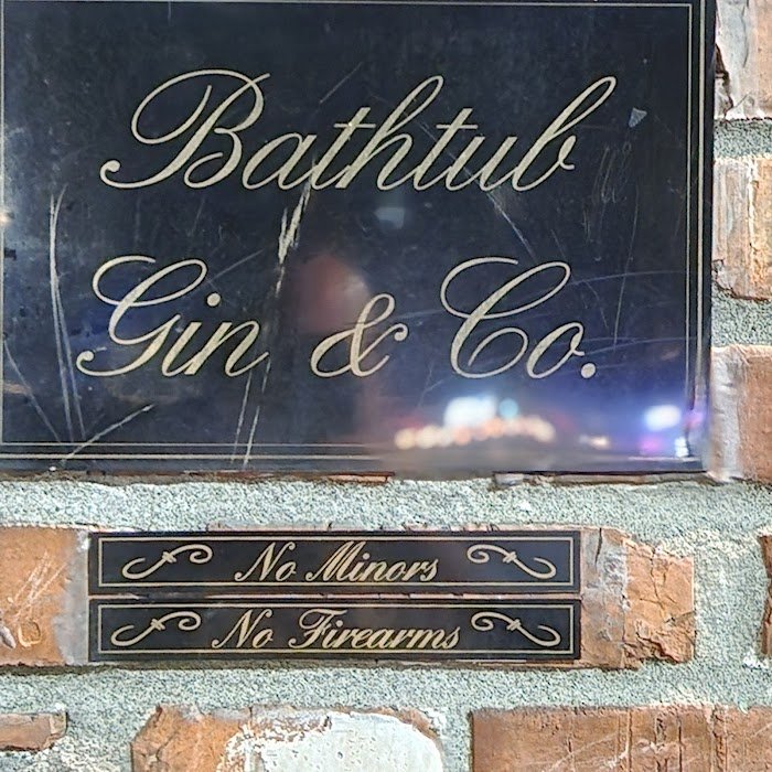 Bathtub Gin & Co. Review: Seattle's Hidden Cocktail Gem
