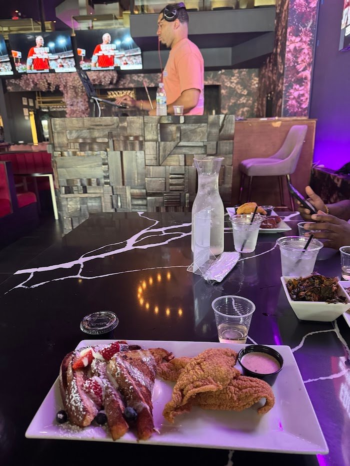 Review: Forget Me Not — Houston Cocktail Bar's Intimate Comeback Review: Forget Me Not — Houston Cocktail Bar's Intimate Comeback