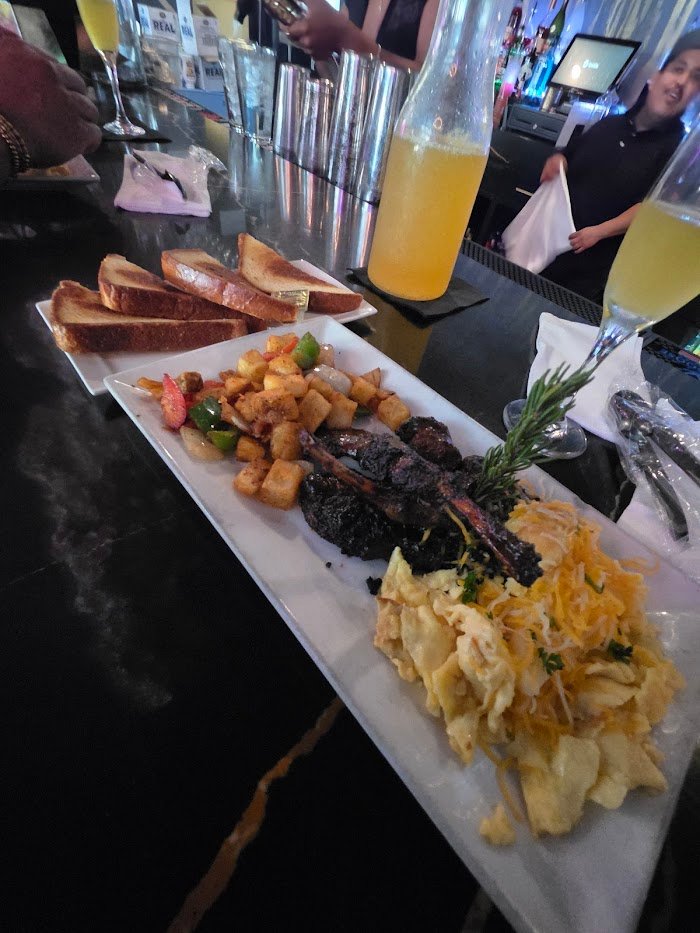 Review: Forget Me Not — Houston Cocktail Bar's Intimate Comeback Review: Forget Me Not — Houston Cocktail Bar's Intimate Comeback