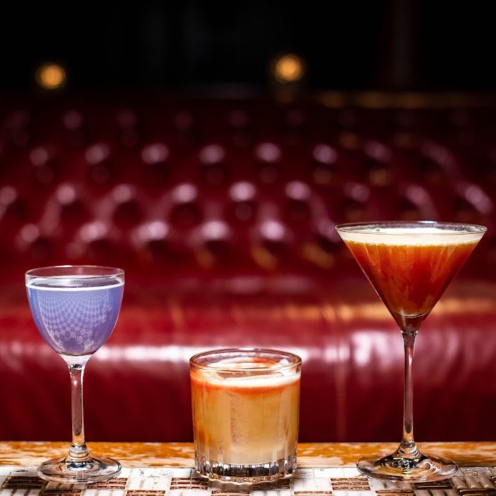 Lazy Bird Chicago Review: Intimate Cocktails & Cozy Vibes Lazy Bird Chicago Review: Intimate Cocktails & Cozy Vibes