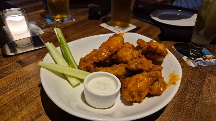 Yard House San Jose Review: Cocktail Bar Vibes, Menu & Tips Yard House San Jose Review: Cocktail Bar Vibes, Menu & Tips