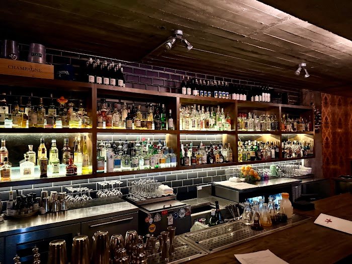 Small Victory Review: Austin's Cozy Cocktail Bar Gem