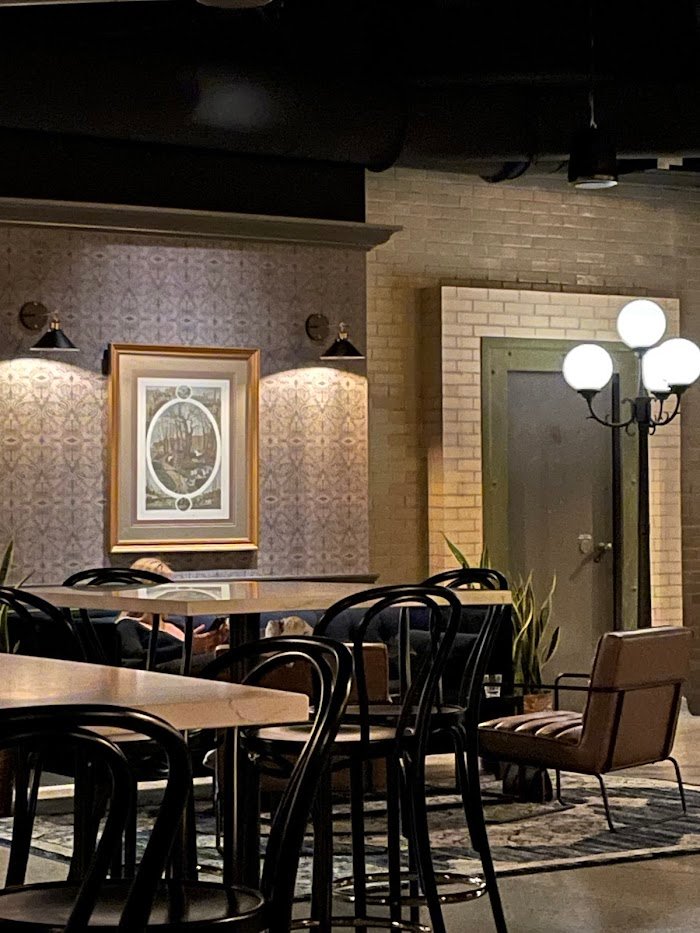 Sundry and Vice Review: Indianapolis' Cozy Cocktail Gem Sundry and Vice Review: Indianapolis' Cozy Cocktail Gem