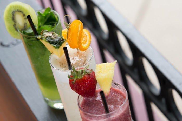 The Standard Pour Review: Dallas Cocktail Bar That Delivers