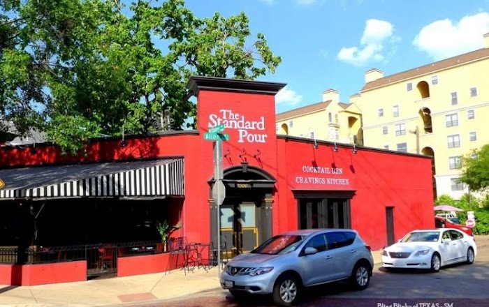The Standard Pour Review: Dallas Cocktail Bar That Delivers