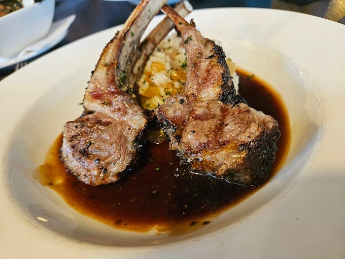 Bar Loretta Review: San Antonio's Must-Visit Cocktail Bar for Classic & Creative Drinks