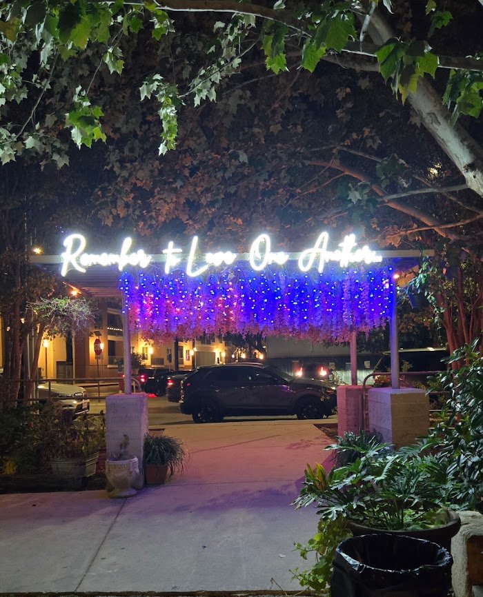 Elsewhere Garden Bar & Kitchen Review: San Antonio’s Lush Cocktail Hideaway Worth Discovering