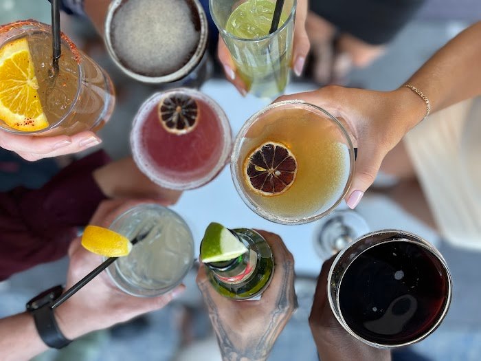 Reset Houston Cocktail Bar Review: Spirited Cocktails & Cozy Vibes