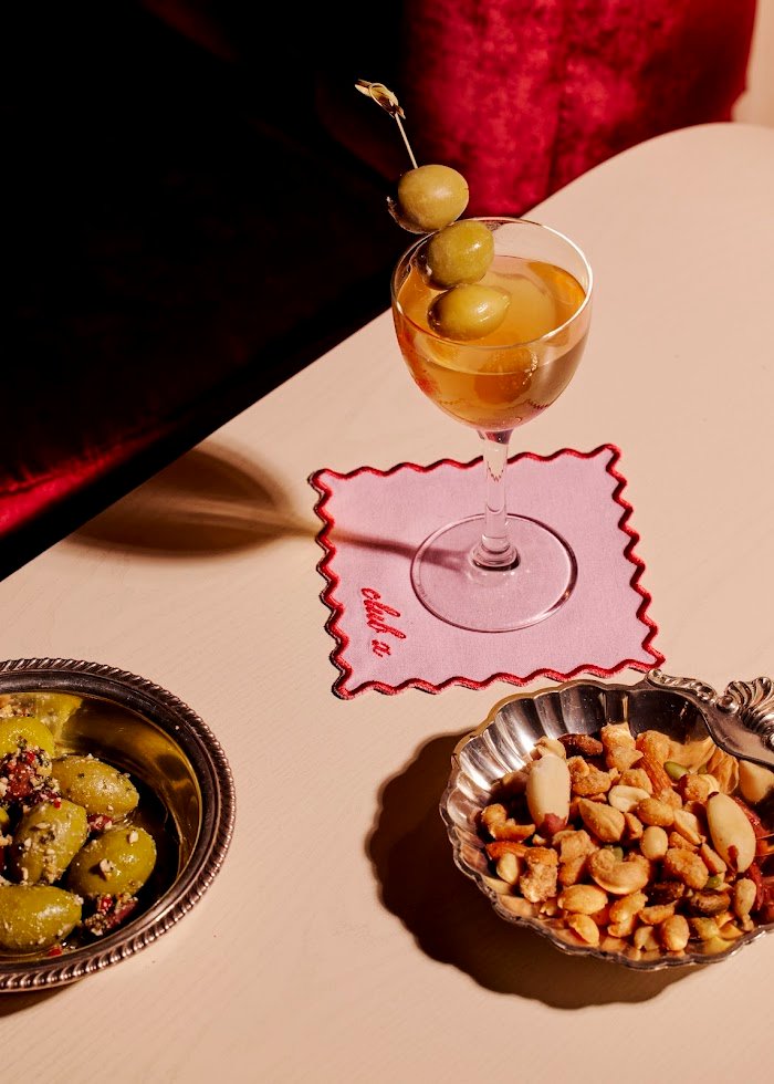 Club X Speakeasy Review: Chicago's Hidden Cocktail Gem Club X Speakeasy Review: Chicago's Hidden Cocktail Gem