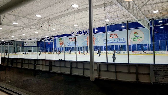 Front Runners Taphouse Review: A Jacksonville Cocktail Bar Worth Visiting