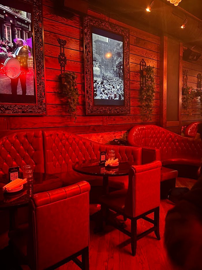 Lulu's Speakeasy Review: Chicago's Hidden Cocktail Gem