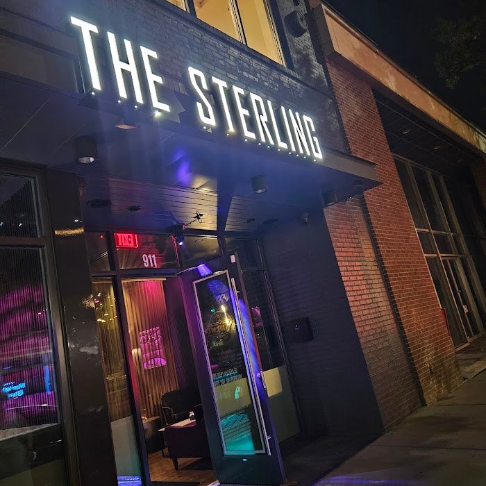 The Sterling Fort Worth Cocktail Bar Review: Craft Cocktails & Cozy Vibes