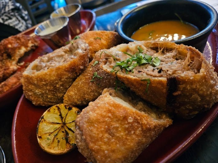 No Vacancy Chicago Review: Hidden Speakeasy Vibes and Craft Cocktails Worth the Hype