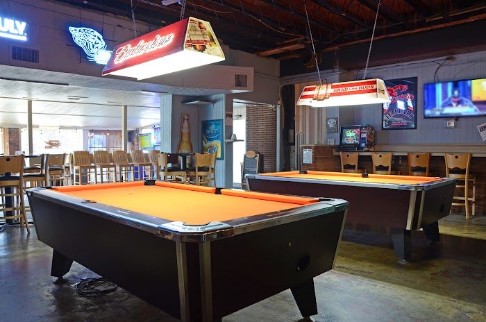 Broken Spoke Cocktail Bar Review — Jacksonville's Best Nightcap Broken Spoke Cocktail Bar Review — Jacksonville's Best Nightcap