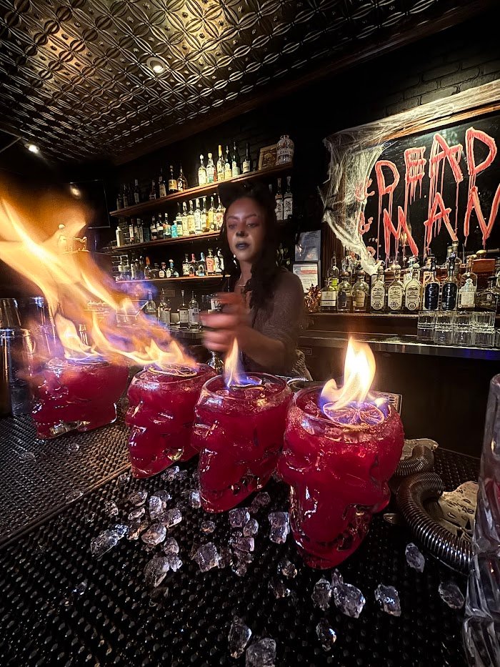 Jethro's Cocktail Lounge Review: Houston's Hidden Mixology Gem