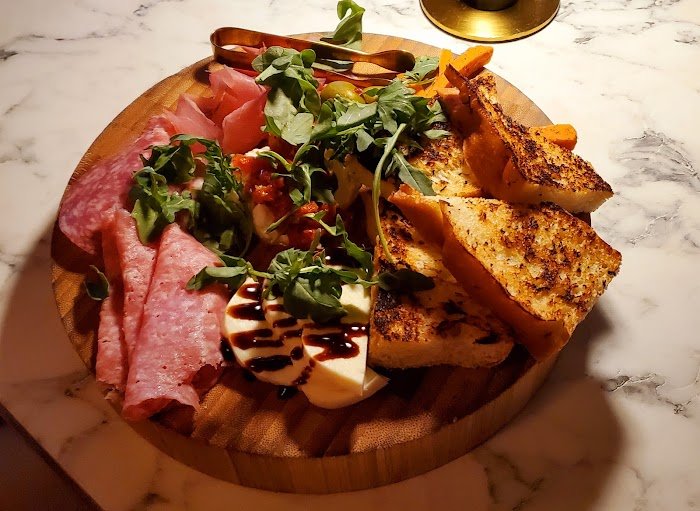 Review: The Goose — Phoenix's Cocktail Destination Worth the Hype