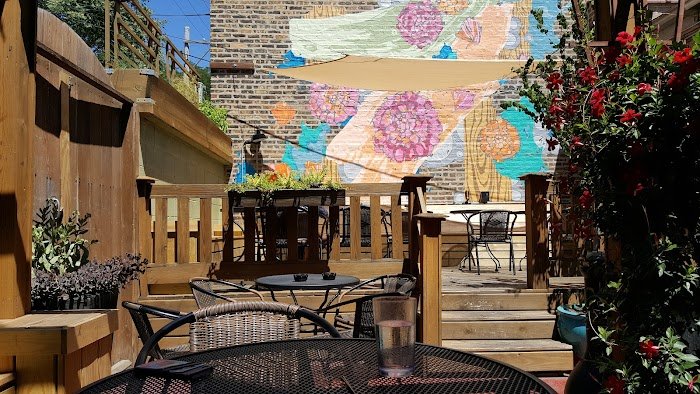 Long Room Chicago Review: A Must-Visit Cocktail Bar Guide