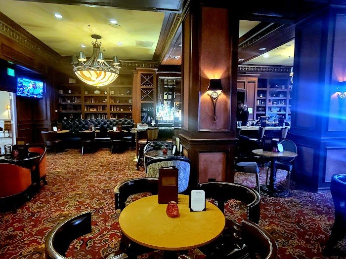 The Library Dallas Cocktail Bar Review: Why This Cozy Speakeasy Should Be Your Next Night Out