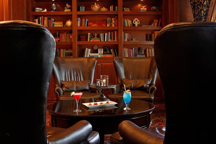 The Library Dallas Cocktail Bar Review: Why This Cozy Speakeasy Should Be Your Next Night Out