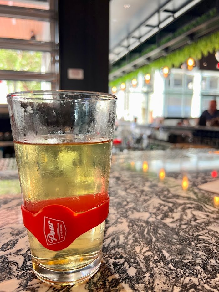 Pour Taproom – Jacksonville Review: A Cocktail Lover’s Guide to Signature Drinks, Ambience & Service