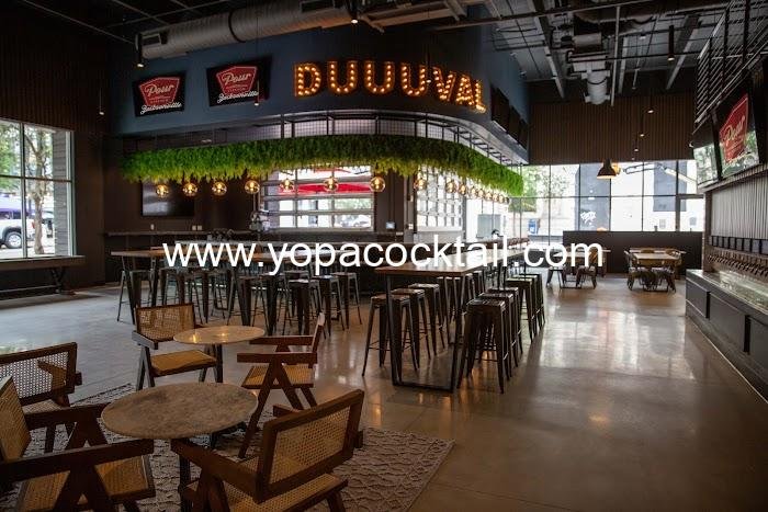 Pour Taproom – Jacksonville Review: A Cocktail Lover’s Guide to Signature Drinks, Ambience & Service