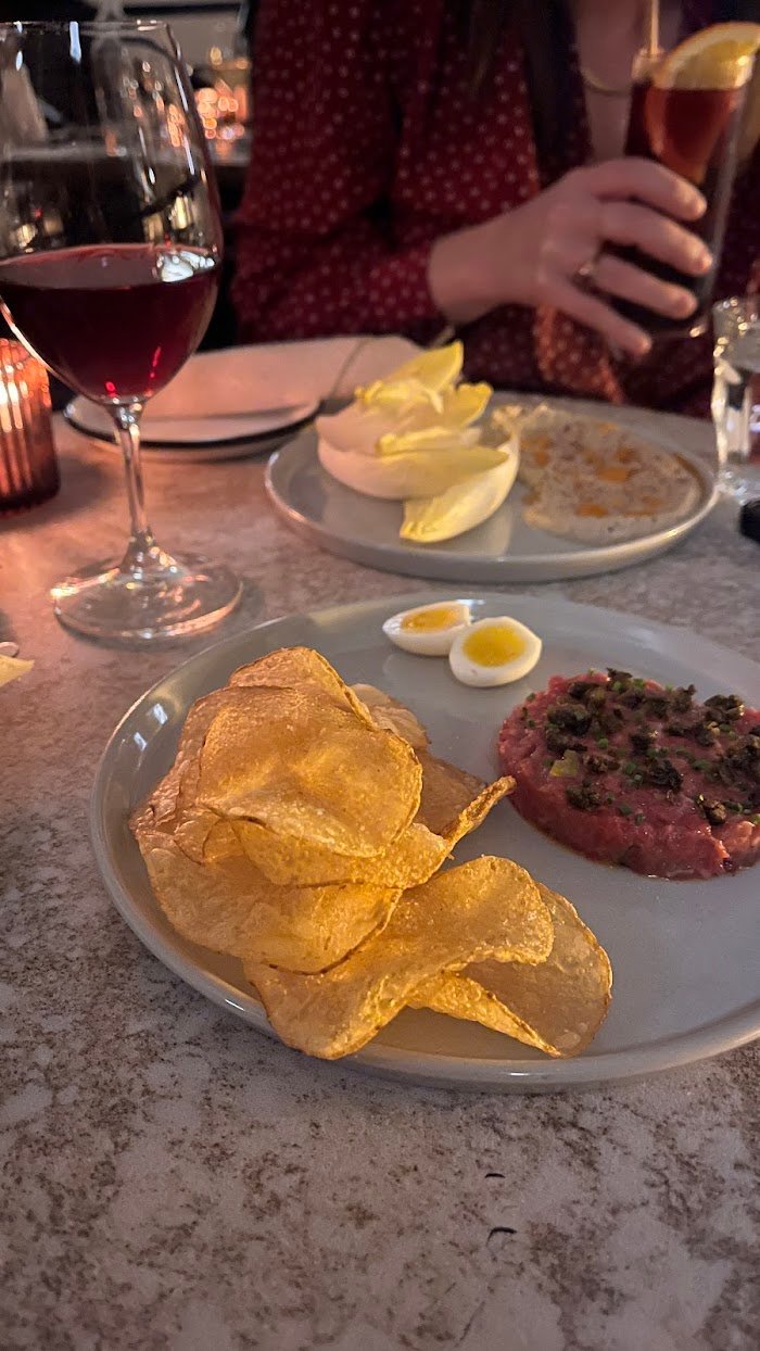 Superfolie Review: Philadelphia's Intimate Cocktail Gem Superfolie Review: Philadelphia's Intimate Cocktail Gem