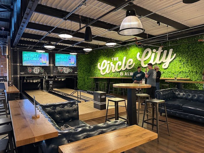 The Hangar (Indianapolis) Cocktail Bar Review: A High-Flying Night Out