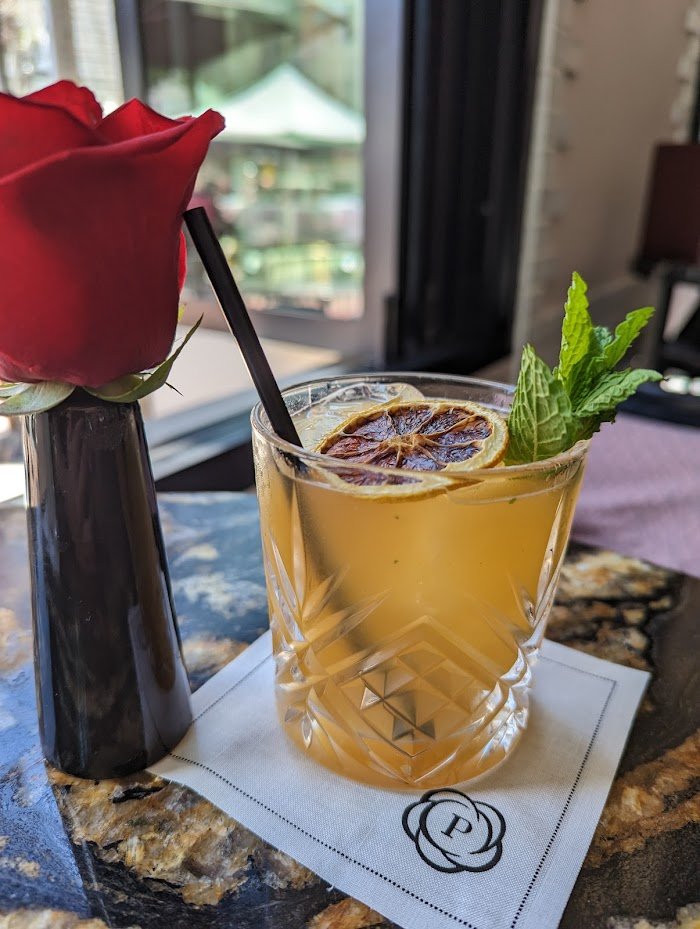 Fifth & Rose Review — San Diego's Cozy Cocktail Bar Gem