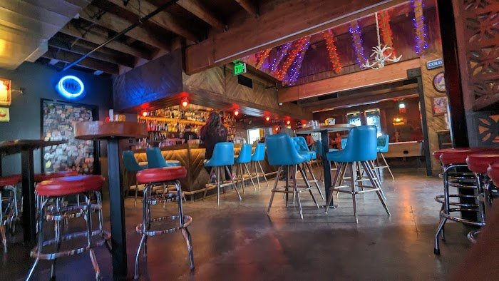 Luckys Indoor Outdoor Review — Phoenix Cocktail Bar You Can't Miss